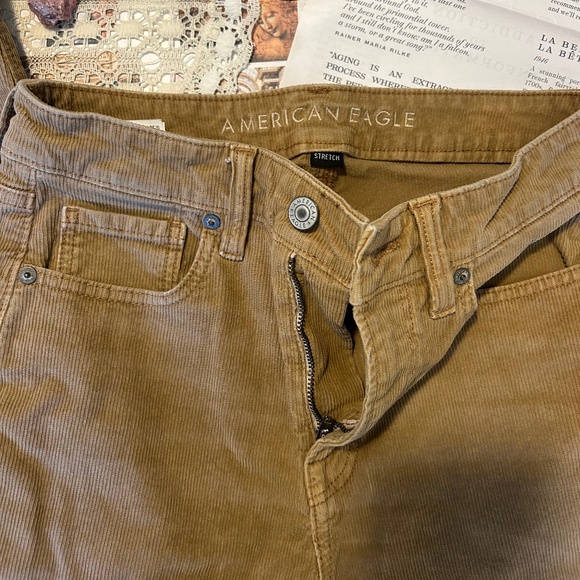 American Eagle corduroy pants - Picture 2 of 4
